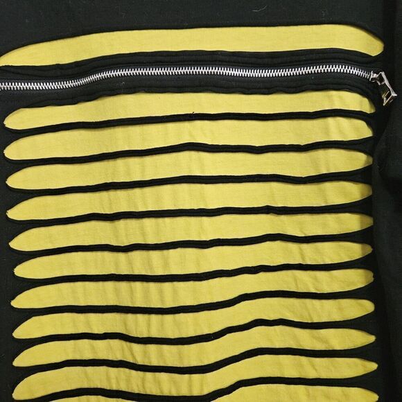 Switch Remarkable T Shirt Red & White Zipper Distressed Tee Mens Size L - Picture 3 of 9